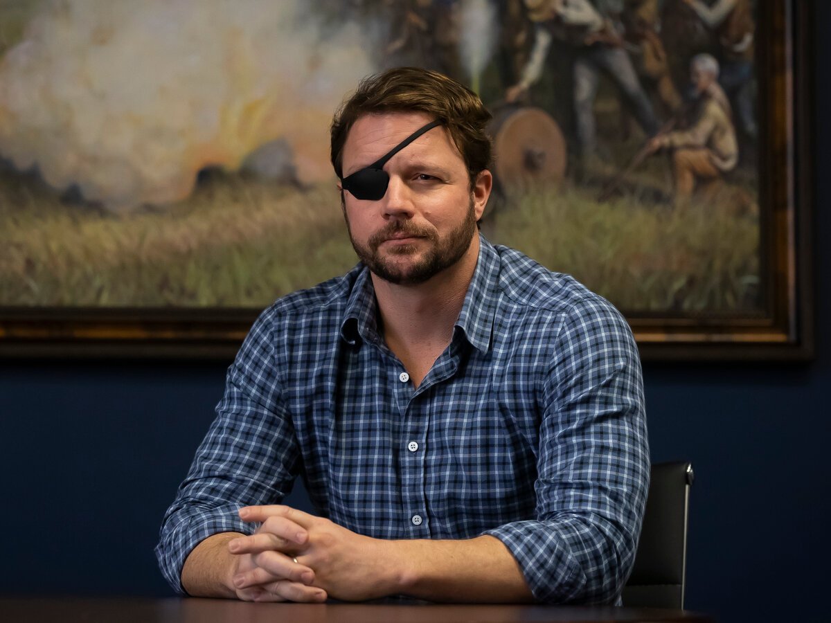 10 Things You Didn’t Know About Dan Crenshaw